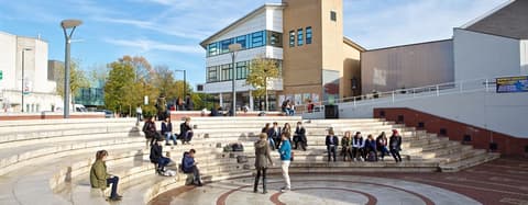 SCHOLARSHIP: University of Warwick 2022/2023  | APPLY NOW