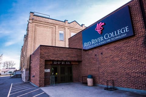 SCHOLARSHIP: Red River College, Canada Masters Scholarships for International students 2022/2023 | APPLY NOW |