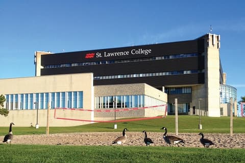 SCHOLARSHIP: St. Lawren College Canada for International Students 2022/2023  | APPLY NOW |