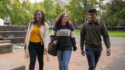 SCHOLARSHIP: University of Victoria, USA Undergraduate Scholarship 2022/2023  | APPLY NOW |