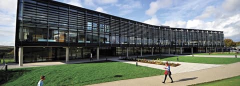 SCHOLARSHIP: University of Brighton, UK Undergraduate (Sports) Scholarship 2022/2023 | APPLY NOW |
