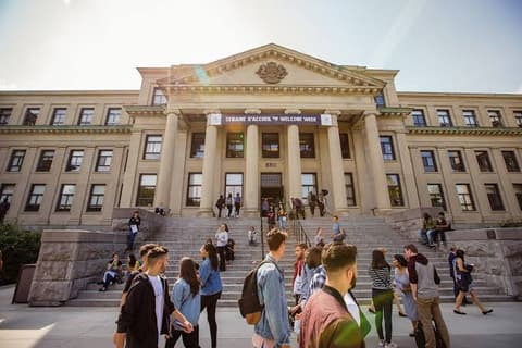 SCHOLARSHIP: University of Ottawa, Canada Undergraduate Scholarship 2022/2023 | APPLY NOW |