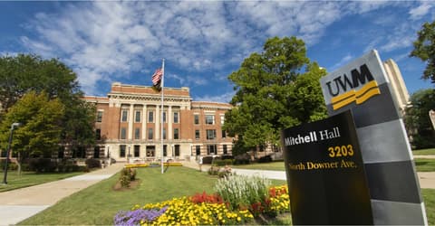 SCHOLARSHIP: University Of Wisconsin–Milwaukee, USA Undergraduate Scholarship 2022/2023 | APPLY NOW |